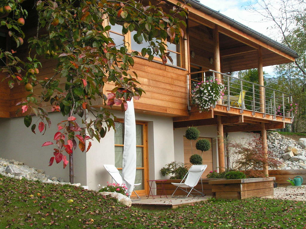 Les Perrelles Bed and Breakfast Bellecombe-en-Beauges Exterior foto
